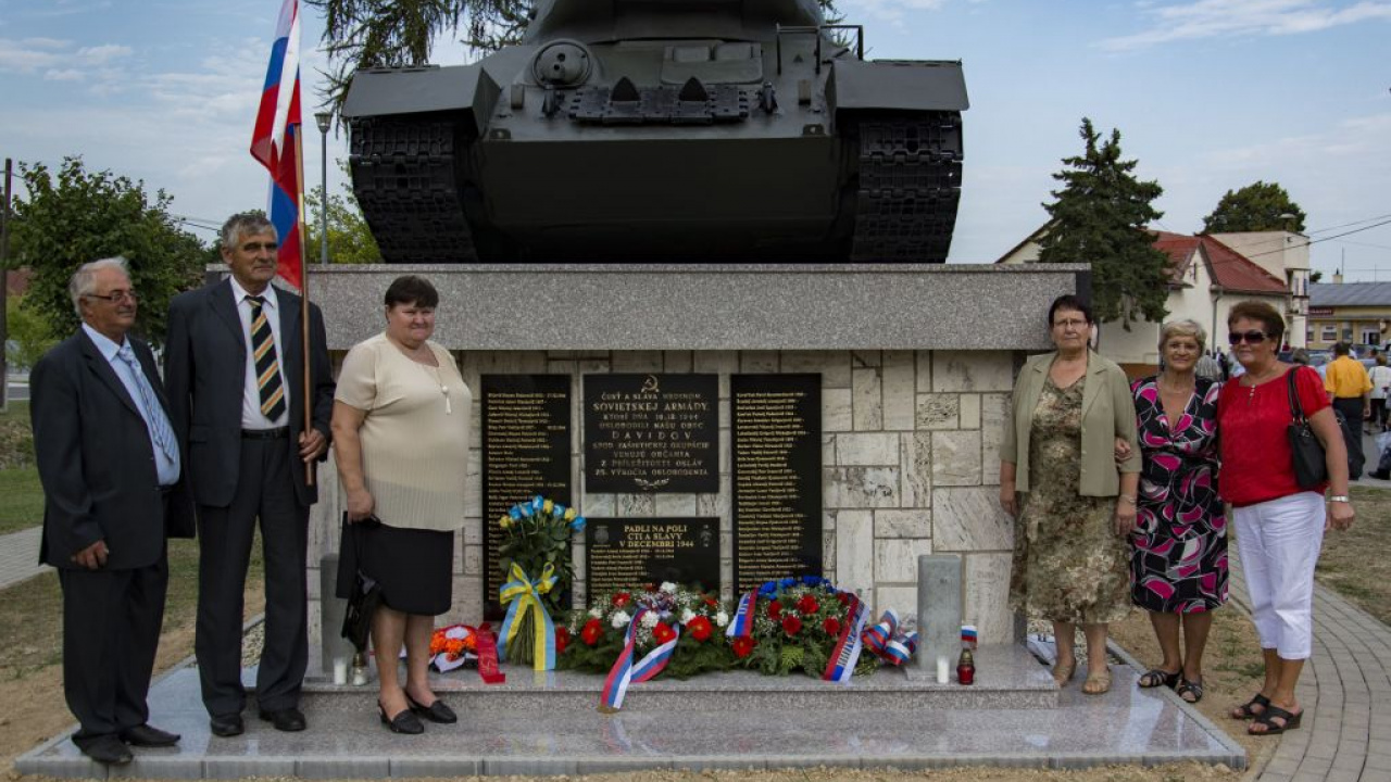 Fotografia fotogalérie Odhalenie pamätníka padlým v 2. svetovej vojne